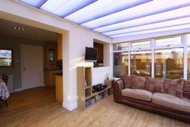  Image of 3 bedroom Semi-Detached house for sale in Cranberry Way Hull HU4 at Cranberry Way  Hull, HU4 7AQ