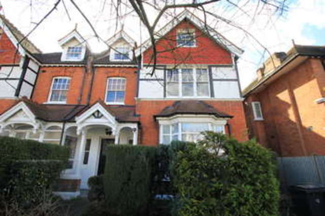  Image of 2 bedroom Flat for sale in Cranes Park Surbiton KT5 at Surbiton Surrey, KT5 8AB