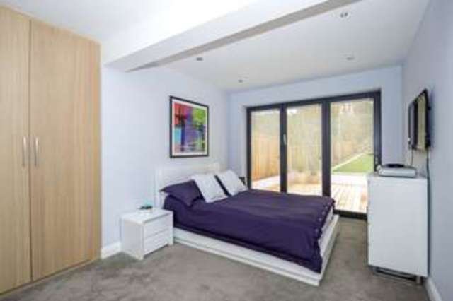  Image of 4 bedroom Detached house for sale in Croham Valley Road Selsdon South Croydon CR2 at South Croydon Selsdon, CR2 7RB