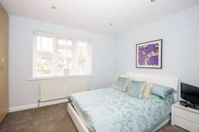  Image of 4 bedroom Detached house for sale in Croham Valley Road Selsdon South Croydon CR2 at South Croydon Selsdon, CR2 7RB