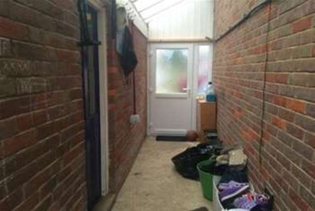  Image of 3 bedroom Detached house to rent in Dadbrook Close Cuddington Aylesbury HP18 at Aylesbury, HP18 0AH