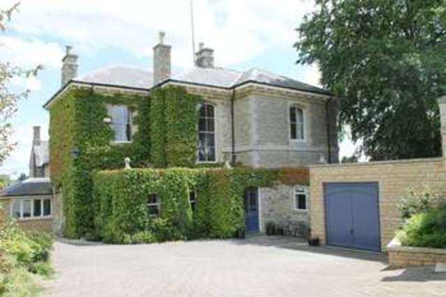  Image of 4 bedroom Detached house for sale in Rectory Lane Woodford Kettering NN14 at Woodford, NN14 4HS
