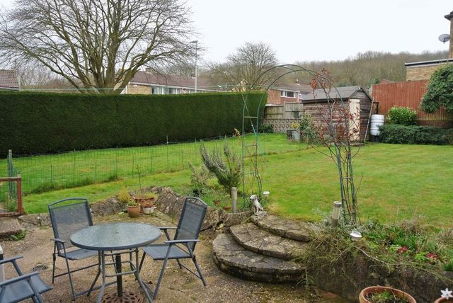  Image of 3 bedroom Semi-Detached house for sale in Denton Avenue Grantham NG31 at Denton Avenue  Grantham, NG31 7JQ