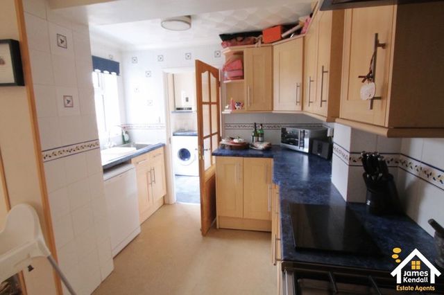  Image of 3 bedroom Property for sale in Dewlands Oakley Bedford MK43 at Dewlands Oakley Bedford, MK43 7RN