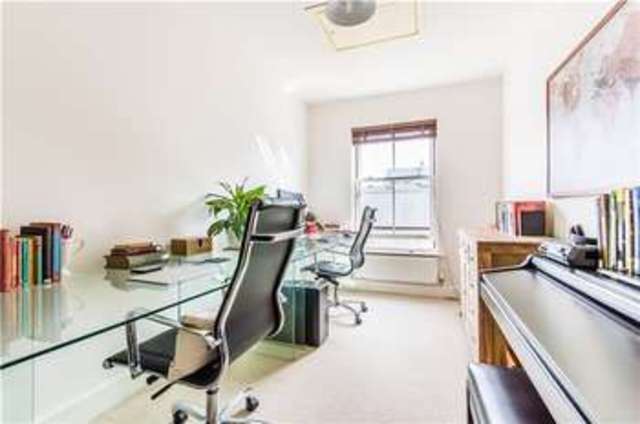  Image of 3 bedroom Semi-Detached house for sale in Ditton Walk Cambridge CB5 at Cambridge, CB5 8QE