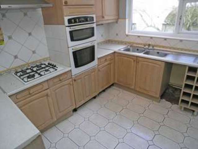  Image of 4 bedroom Semi-Detached house for sale in Parkway Road Dudley DY1 at Parkway Road  Dudley, DY1 2QA