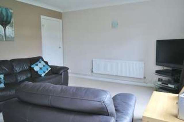  Image of 1 bedroom Flat for sale in Dunraven Drive Enfield EN2 at Dunraven Drive  Enfield, EN2 8LL