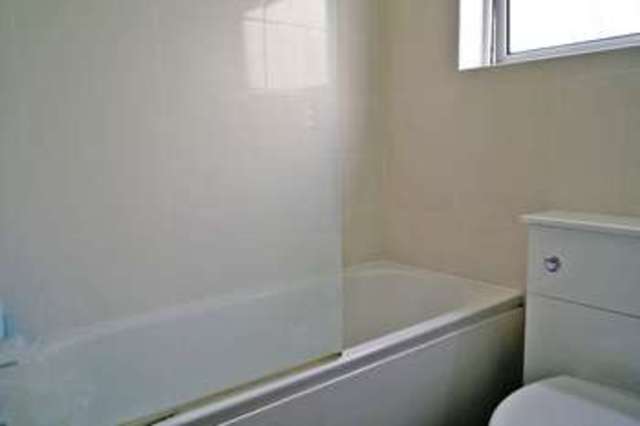  Image of 1 bedroom Flat for sale in Dunraven Drive Enfield EN2 at Dunraven Drive  Enfield, EN2 8LL
