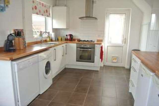  Image of 3 bedroom Semi-Detached house for sale in Dysart Road Grantham NG31 at Dysart Road  Grantham, NG31 7LQ