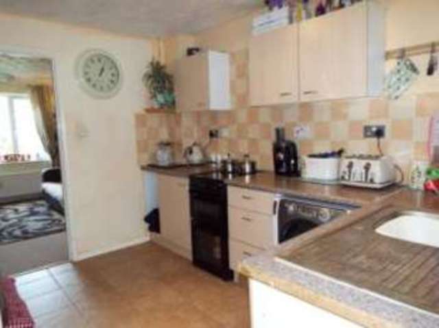  Image of 2 bedroom End of Terrace for sale in Eaglesthorpe Peterborough PE1 at Peterborough Cambridgeshire Peterborough, PE1 3RT