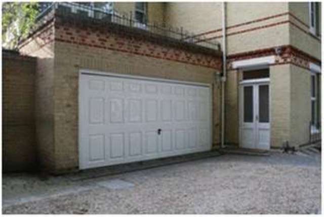  Image of 3 bedroom Flat to rent in Earlham Road Norwich NR2 at Earlham Road  Norwich, NR2 3DF