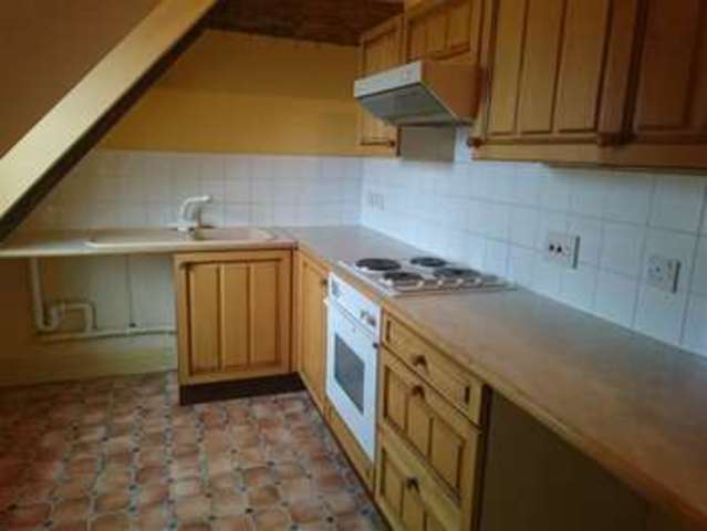  Image of Studio flat for sale in East Street Faversham ME13 at Faversham Kent Faversham, ME13 8AU