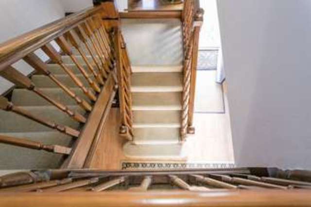  Image of 4 bedroom Terraced house for sale in East Walton King