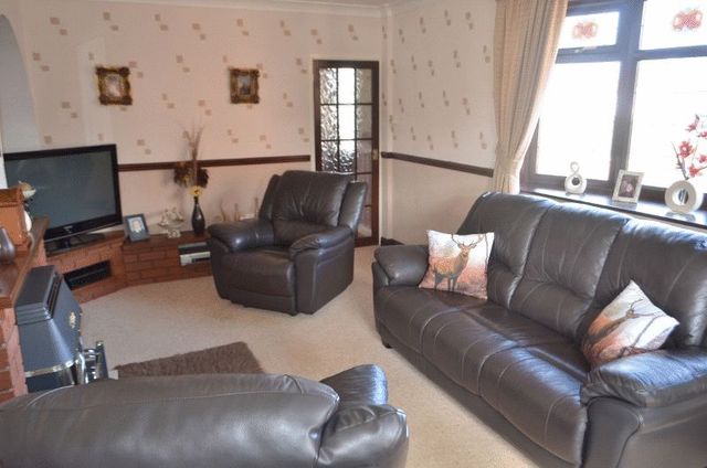  Image of 3 bedroom Detached house for sale in Eden Dene Scunthorpe DN16 at Eden Dene  Scunthorpe, DN16 2PX