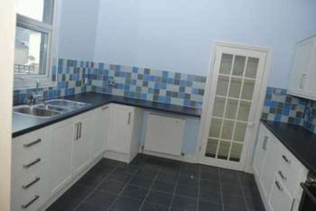  Image of 3 bedroom Detached house to rent in Edgcumbe Park Road Plymouth PL3 at Edgcumbe Park Road Peverell Plymouth, PL3 4NL
