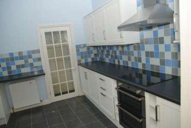  Image of 3 bedroom Detached house to rent in Edgcumbe Park Road Plymouth PL3 at Edgcumbe Park Road Peverell Plymouth, PL3 4NL