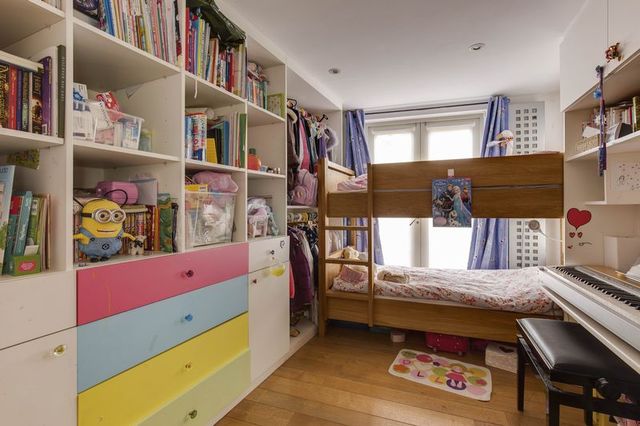  Image of 2 bedroom Flat for sale in Elder Avenue London N8 at Elder Avenue  Crouch End, N8 9TH