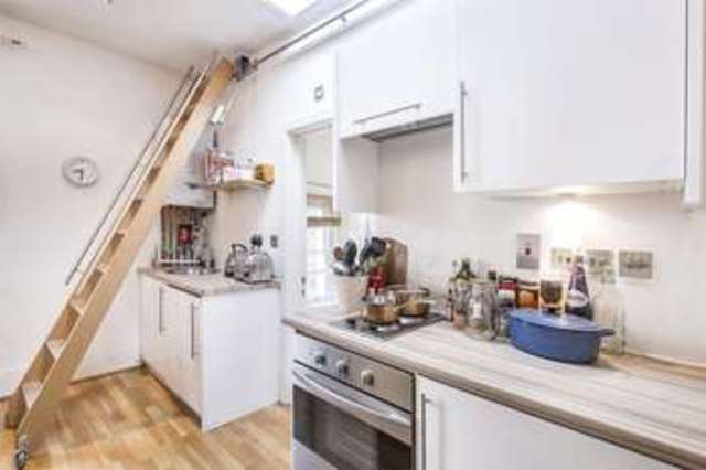  Image of Flat for sale in Elgin Crescent London W11 at London  Holland Park, W11 2JR