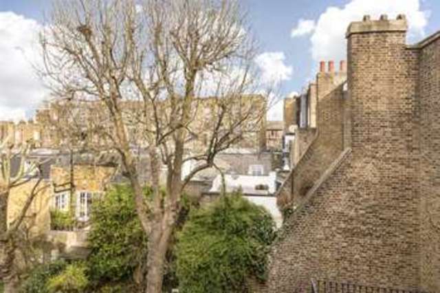  Image of Flat for sale in Elgin Crescent London W11 at London  Holland Park, W11 2JR