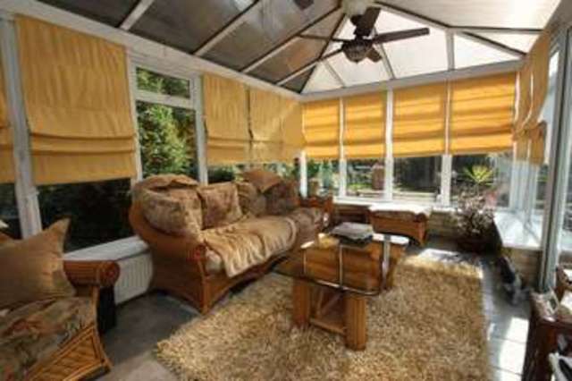  Image of 2 bedroom Detached house for sale in Elm Park Pontefract WF8 at Elm Park  Pontefract, WF8 4LG