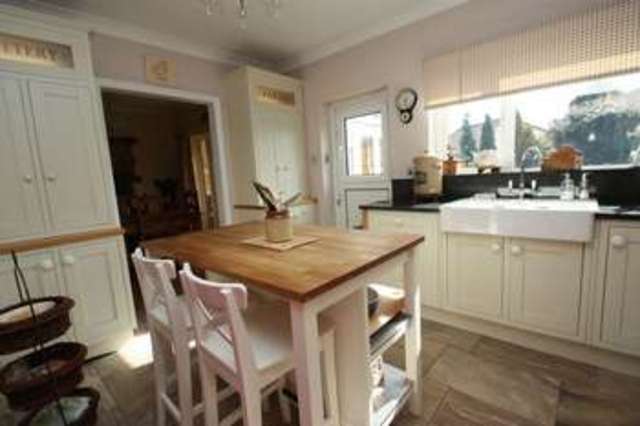  Image of 2 bedroom Detached house for sale in Elm Park Pontefract WF8 at Elm Park  Pontefract, WF8 4LG