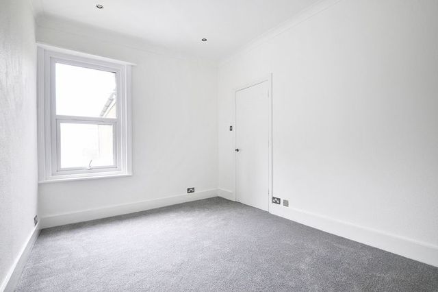  Image of 4 bedroom Terraced house for sale in Eriswell Road Worthing BN11 at Eriswell Road  Worthing, BN11 3HP