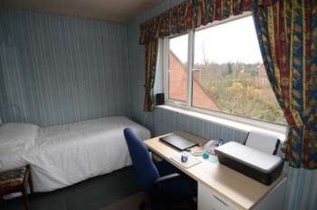  Image of 4 bedroom Detached house for sale in Eymore Close Birmingham B29 at Eymore Close Selly Oak BIRMINGHAM, B29 4LB