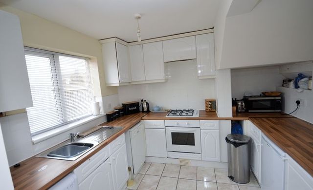  Image of 3 bedroom Terraced house for sale in Fareham Way Houghton Regis Dunstable LU5 at Fareham Way  Houghton Regis, LU5 5RE