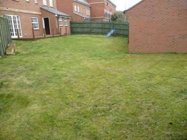  Image of 5 bedroom Detached house for sale in Fenton Avenue Swindon SN25 at Fenton Avenue Redhouse Swindon, SN25 2EB
