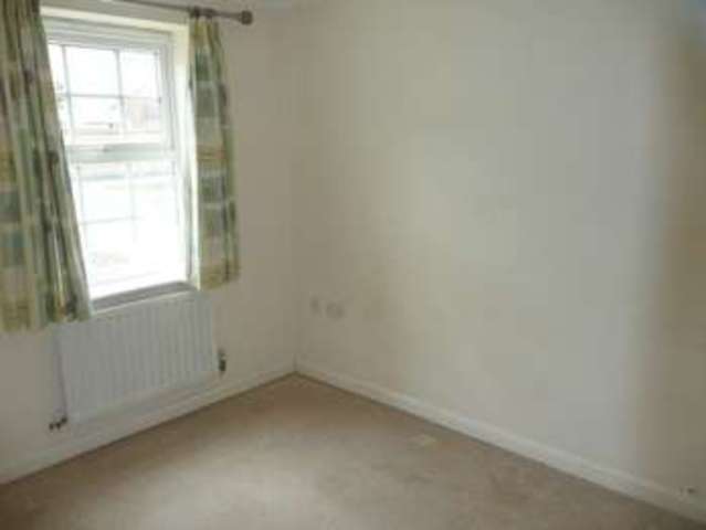  Image of 5 bedroom Detached house for sale in Fenton Avenue Swindon SN25 at Fenton Avenue Redhouse Swindon, SN25 2EB