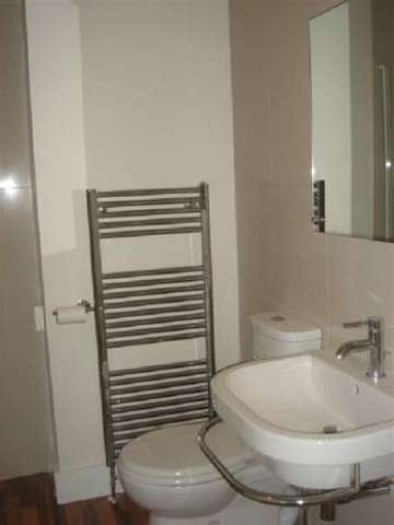  Image of 1 bedroom Flat to rent in Fernhead Road London W9 at Maida Vale London Maida Vale, W9 3EJ
