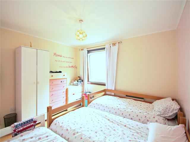  Image of 2 bedroom Flat to rent in Fettercairn Drive Broughty Ferry Dundee DD5 at Broughty Ferry Dundee Dundee, DD5 2PZ