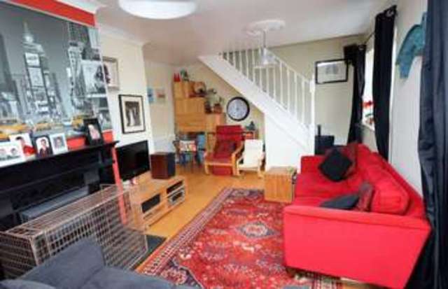  Image of 3 bedroom Detached house for sale in Filmer Road Luton LU4 at Filmer Road  Luton, LU4 9BX