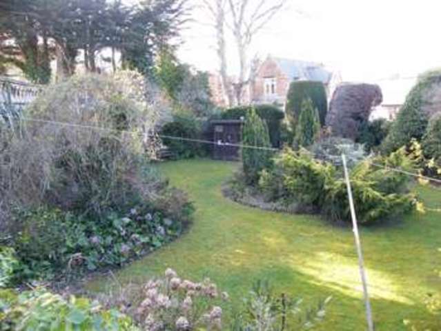  Image of 1 bedroom Property to rent in Manor Road Minehead TA24 at Manor Road Alcombe Minehead, TA24 6EH