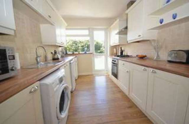  Image of 4 bedroom Bungalow for sale in Follafield Park Brixham TQ5 at Follafield Park  Brixham, TQ5 0AD
