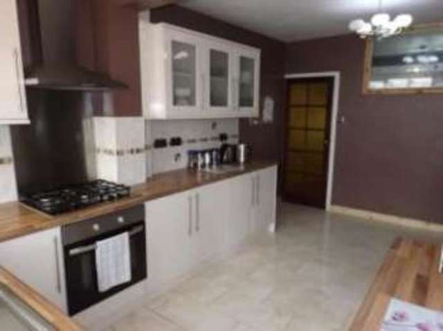  Image of 3 bedroom Bungalow for sale in Fordhouse Lane Stirchley Birmingham B30 at Birmingham West Midlands Cotteridge, B30 3AG