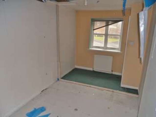  Image of 4 bedroom Terraced house for sale in Bluebell Croft Northfield Birmingham B31 at Bluebell Croft Northfield Birmingham, B31 1FF