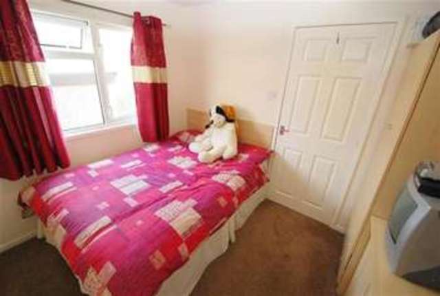  Image of 2 bedroom Bungalow for sale in Four Seasons Park Chapel St. Leonards Skegness PE24 at Chapel St Leonards, PE24 5YW