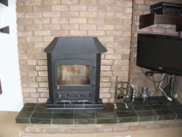  Image of 3 bedroom Bungalow for sale in Frog Lane Upper Boddington Daventry NN11 at Frog Lane  Upper Boddington, NN11 6DJ