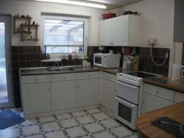  Image of 3 bedroom Bungalow for sale in Frog Lane Upper Boddington Daventry NN11 at Frog Lane  Upper Boddington, NN11 6DJ