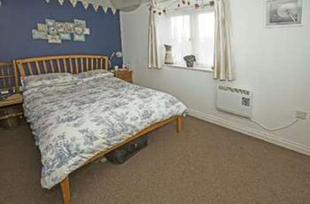  Image of 1 bedroom Flat for sale in Fuchsia Grove Shinfield Reading RG2 at Fuchsia Grove  Reading, RG2 9ET