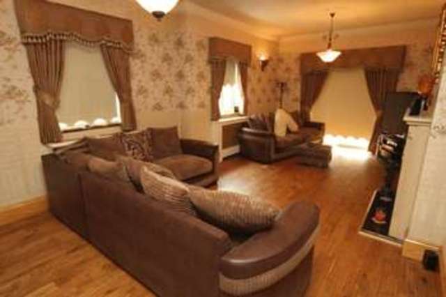  Image of 4 bedroom Detached house for sale in Furber Road Kingswood Bristol BS5 at Furber Road St George BRISTOL, BS5 8PT