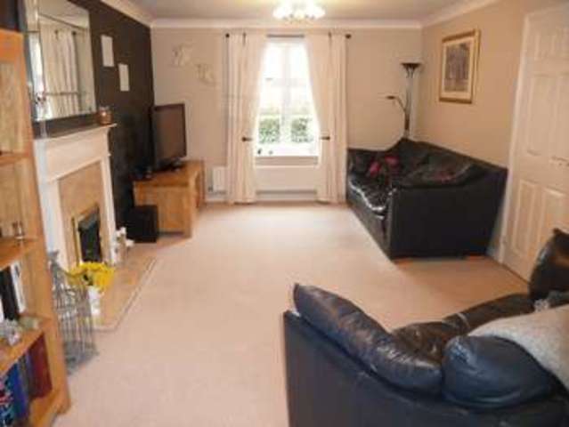  Image of 5 bedroom Detached house for sale in Garsington Drive Swindon SN25 at Garsington Drive Oakhurst Swindon, SN25 2BZ