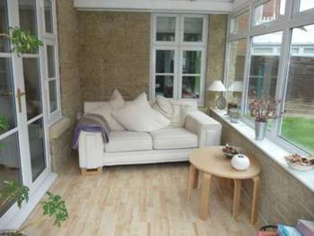  Image of 5 bedroom Detached house for sale in Garsington Drive Swindon SN25 at Garsington Drive Oakhurst Swindon, SN25 2BZ