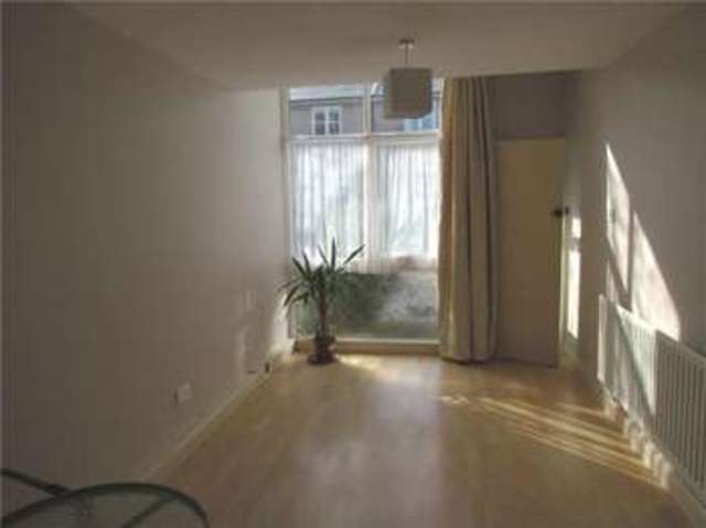  Image of 2 bedroom Maisonette to rent in Geldart Street Cambridge CB1 at Cambridge, CB1 2LX