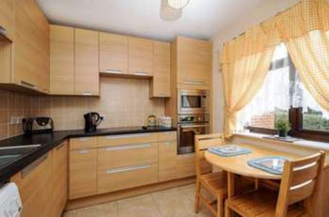  Image of 2 bedroom Flat for sale in Gershwin Court Basingstoke RG22 at Gershwin Court  Basingstoke, RG22 4NN