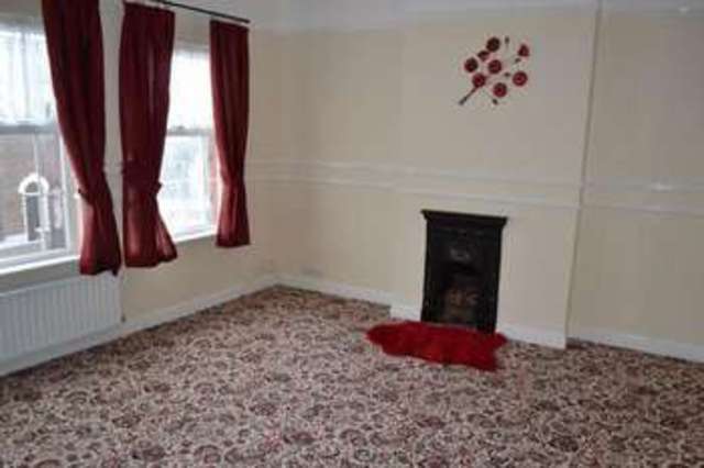  Image of 2 bedroom Semi-Detached house for sale in Glencoe Villas Barrow Road New Holland Barrow-upon-Humber DN19 at Barrow Road  New Holland, DN19 7QR