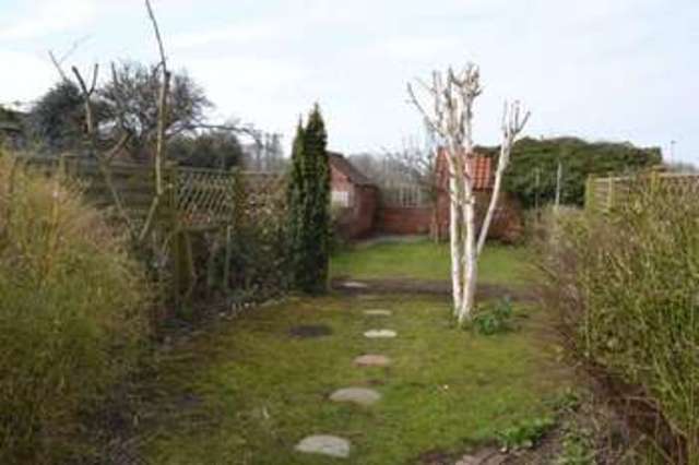  Image of 2 bedroom Semi-Detached house for sale in Glencoe Villas Barrow Road New Holland Barrow-upon-Humber DN19 at Barrow Road  New Holland, DN19 7QR