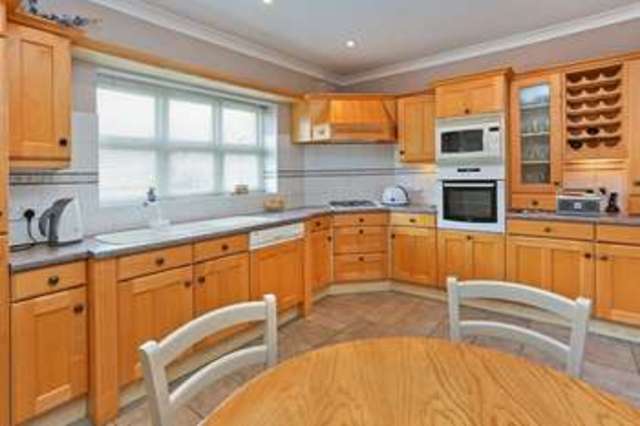  Image of 5 bedroom Detached house for sale in Poets Gate Cheshunt Waltham Cross EN7 at Poets Gate Goffs Oak Waltham Cross, EN7 6SB