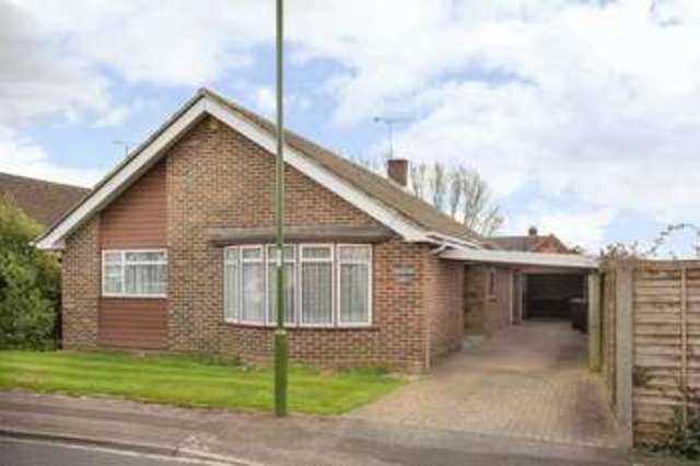  Image of 3 bedroom Detached house for sale in Goodwood Court Emsworth PO10 at Goodwood Court  Southbourne, PO10 8JZ